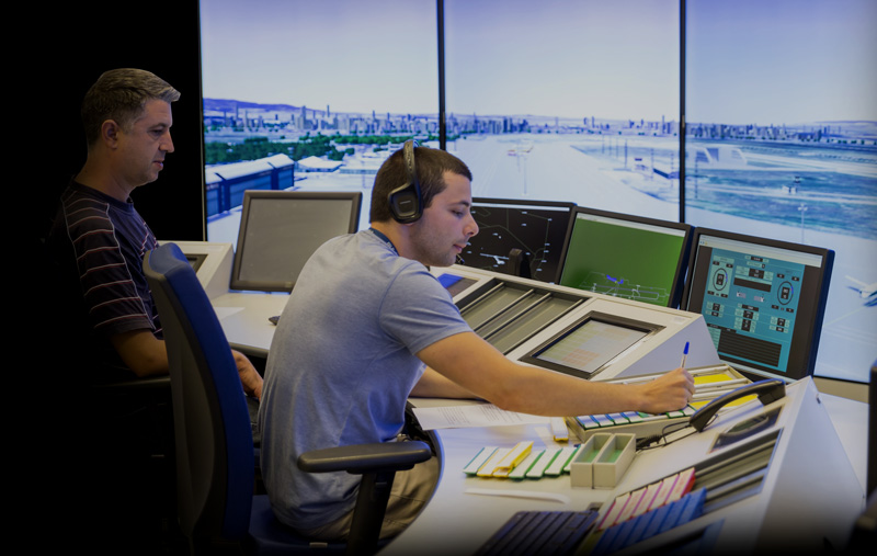 How to Optimize ATC (Air Traffic Control) Training Simulators with 3D Eye-Tracking 8 Use Case Atc
